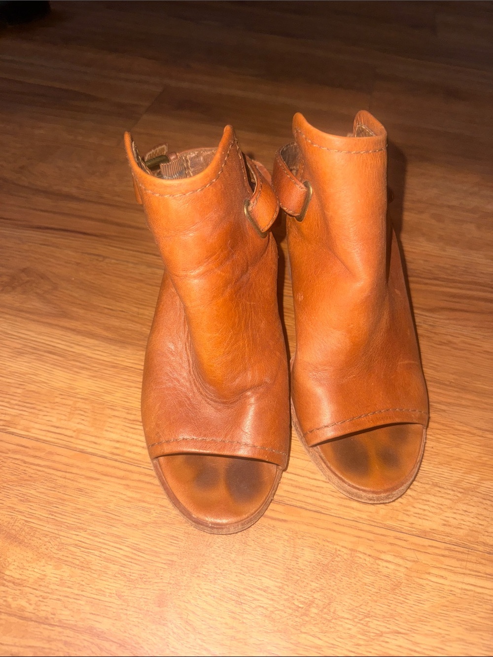 Frye Dani Shield Slingback Sandal Heels Open Toe  Size 6
